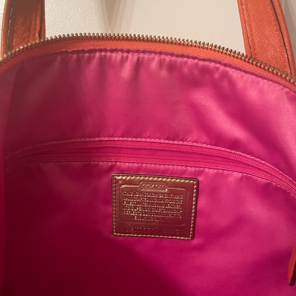 Coach Handbag - Picture 5 of 7